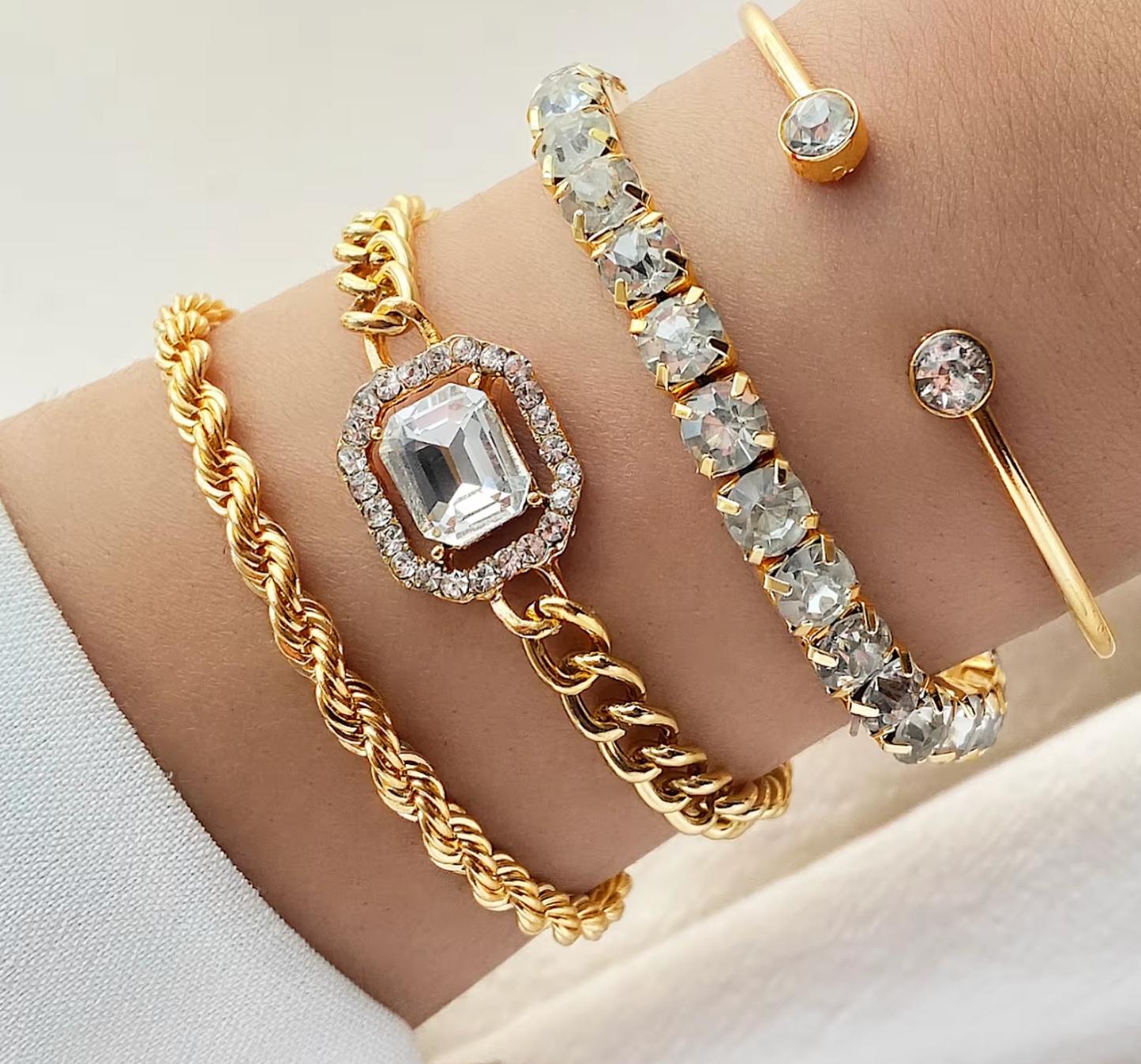 Luxe Bracelet - 4 Brazaletes cristales de diamante